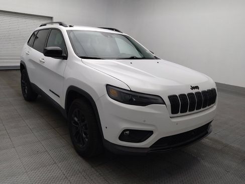 Used 2023 Jeep Cherokee Altitude Lux AWD/4WD image 13