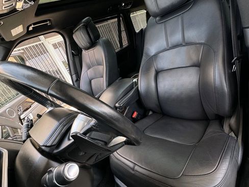 Used 2019 Land Rover Range Rover Long Wheelbase Supercharged AWD/4WD image 18