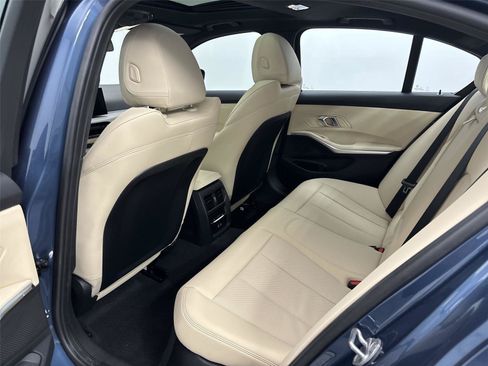 New 2026 BMW 330i xDrive Sedan w/ M Sport Package AWD/4WD image 29