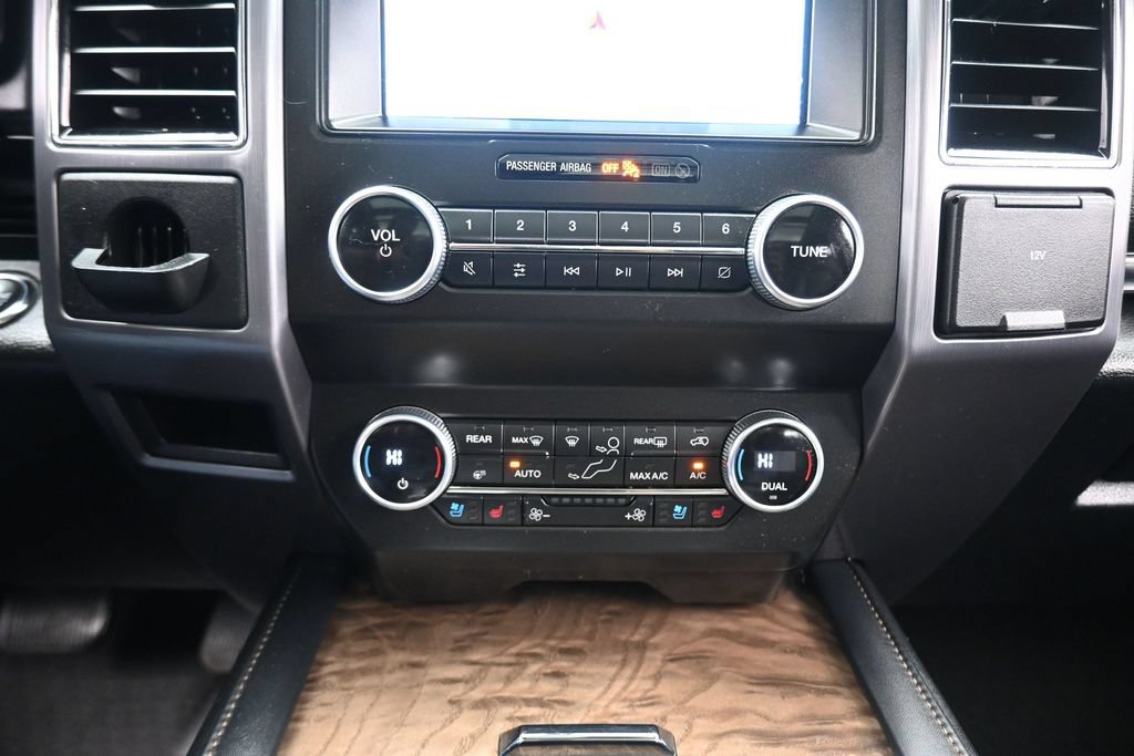 Used 2021 Ford Expedition Max Platinum AWD/4WD image 25