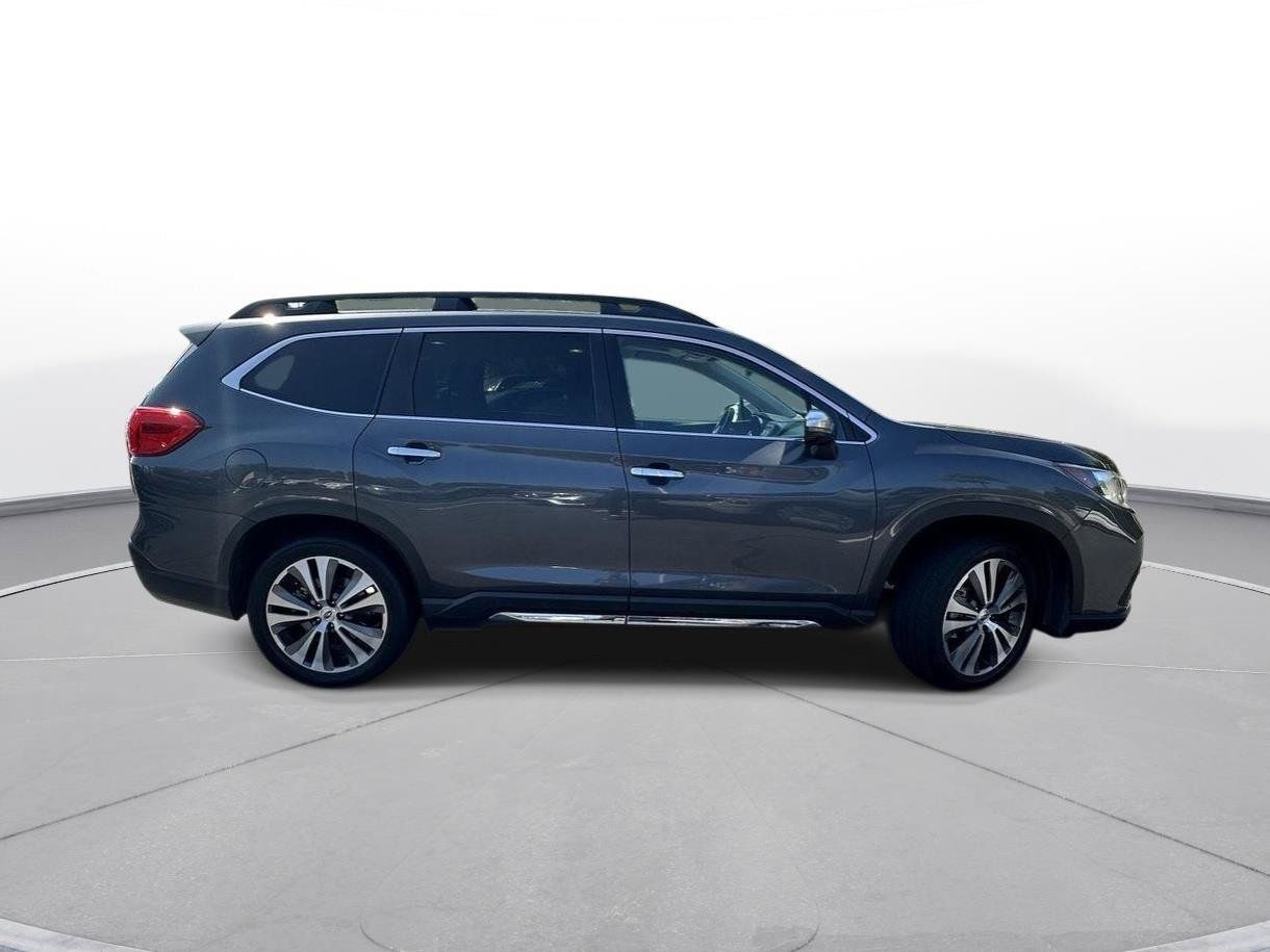 Used 2022 Subaru Ascent Touring AWD/4WD image 5