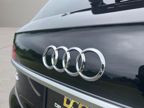 Used 2021 Audi Q5 Prestige image 42