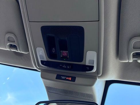 Used 2025 Honda Accord SE image 38