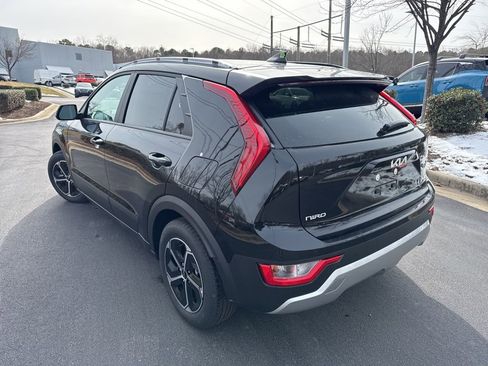 New 2026 Kia Niro EX image 4