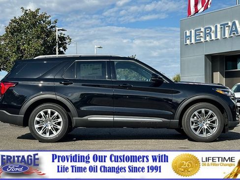 New 2025 Ford Explorer Platinum image 3
