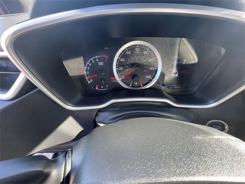 Used 2021 Toyota Corolla SE w/ SE Preferred Package image 16