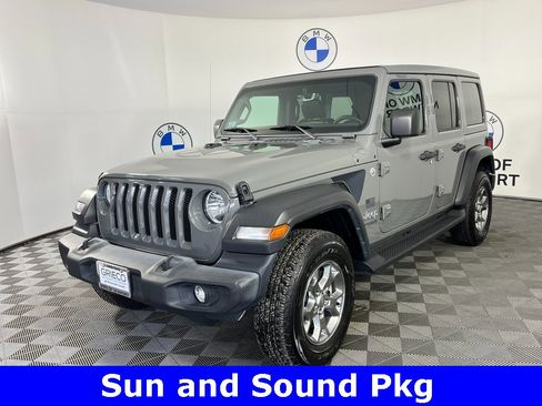 Used 2020 Jeep Wrangler Unlimited Sport image 3