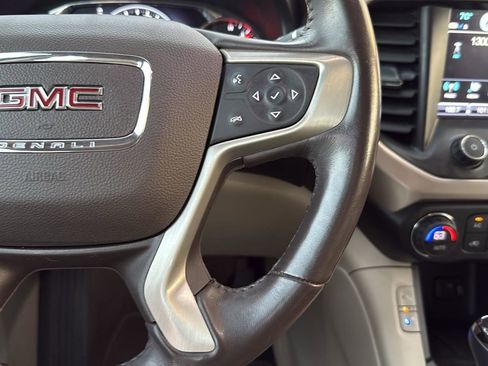 Used 2019 GMC Acadia Denali w/ Technology Package image 16
