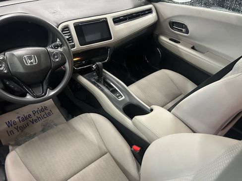 Used 2018 Honda HR-V EX image 22