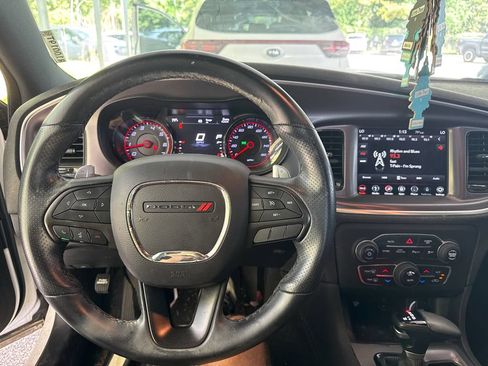 Used 2019 Dodge Charger R/T w/ Blacktop Package RWD image 12