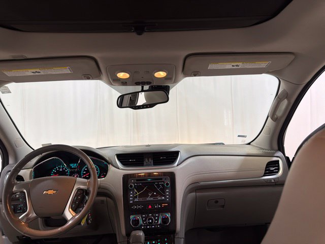 Used 2015 Chevrolet Traverse LTZ AWD/4WD image 33