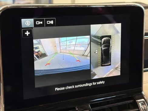 Used 2019 Lincoln Navigator Reserve AWD/4WD image 22