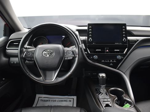 Used 2023 Toyota Camry XSE image 14