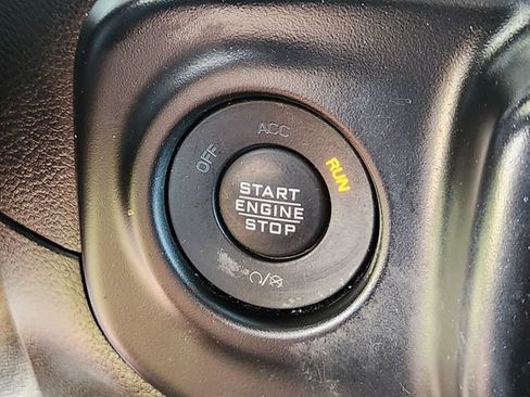 Used 2021 Jeep Gladiator Mojave AWD/4WD image 20
