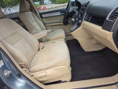 Used 2011 Honda CR-V LX image 18
