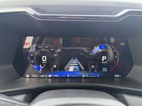 Used 2025 Chevrolet Colorado W/T w/ Advanced Trailering Package image 10