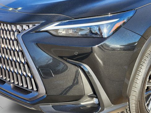 Used 2025 Lexus NX 250 FWD w/ Accessory Package (Z1) image 5
