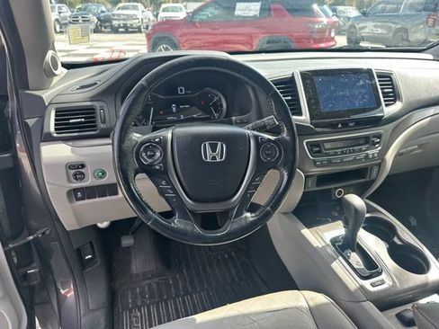 Used 2017 Honda Pilot EX-L image 13