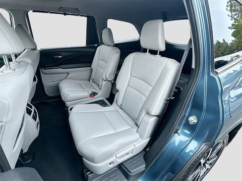 Used 2019 Honda Pilot Touring image 25
