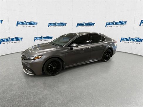 Used 2023 Toyota Camry XSE image 5