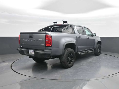 Used 2021 Chevrolet Colorado ZR2 w/ ZR2 Dusk Special Edition AWD/4WD image 7