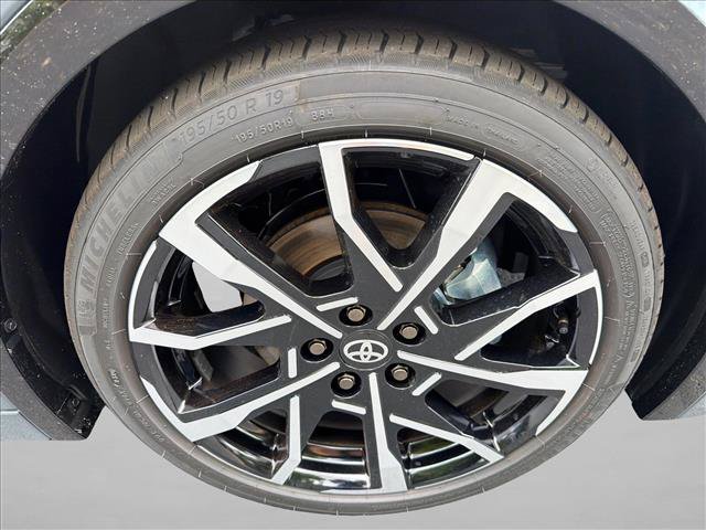 New 2027 Toyota Prius Plug-In Hybrid FWD image 12