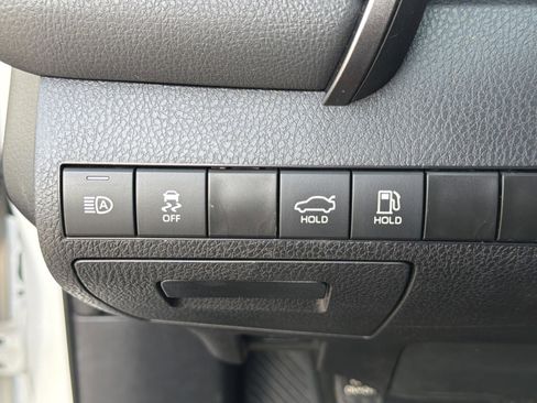 Used 2024 Toyota Camry LE image 25