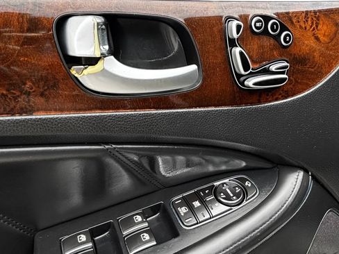 Used 2011 Hyundai Equus Ultimate RWD image 25