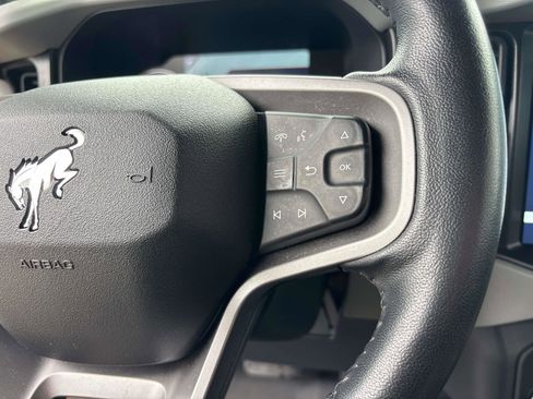 Used 2022 Ford Bronco Badlands w/ Sasquatch Package image 18