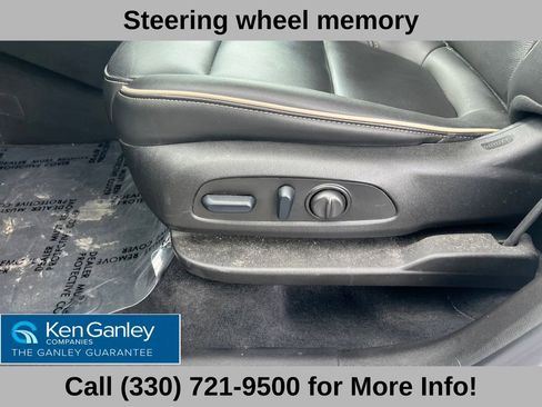 Used 2023 Chevrolet Traverse Premier w/ Redline Edition AWD/4WD image 28