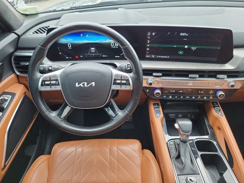 Certified 2023 Kia Telluride SX Prestige X-Line AWD/4WD image 19