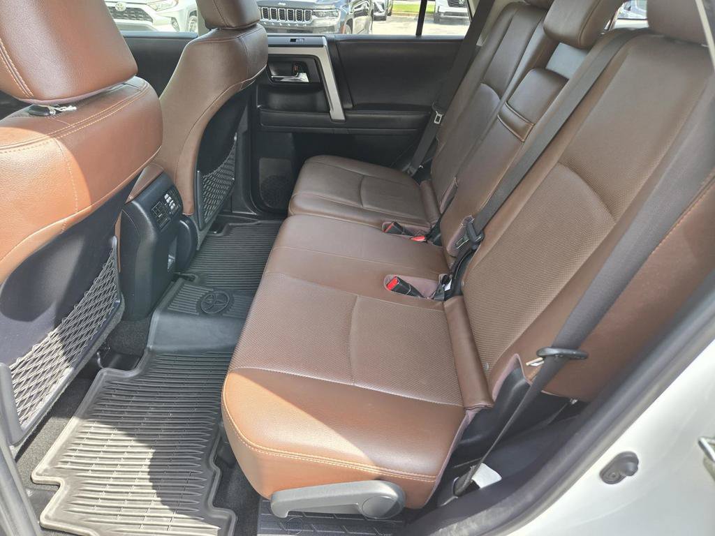 Used 2023 Toyota 4Runner Limited AWD/4WD image 18