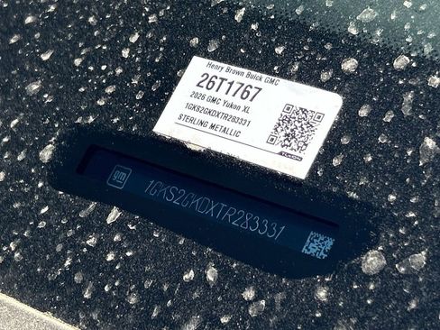 New 2026 GMC Yukon XL Elevation image 34