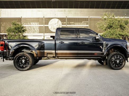 Used 2024 Ford F450 King Ranch w/ FX4 Off-Road Package AWD/4WD image 9