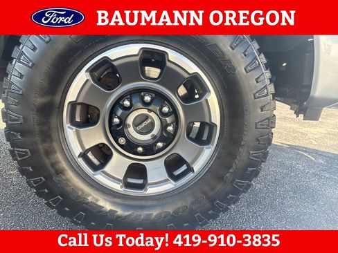 Used 2024 Ford F250 Lariat w/ Lariat Ultimate Package AWD/4WD image 9