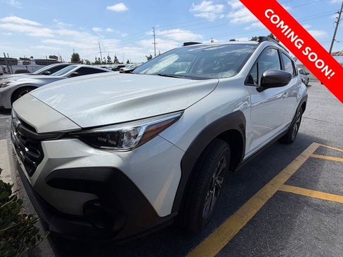 Used 2024 Subaru Crosstrek 2.0i Premium AWD/4WD image 2