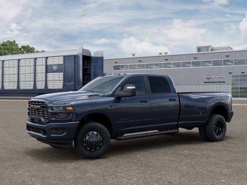 New 2026 RAM 3500 Big Horn AWD/4WD image 3
