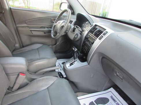 Used 2006 Hyundai Tucson Limited FWD image 38