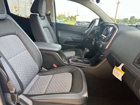 Used 2021 Chevrolet Colorado Z71 AWD/4WD image 20