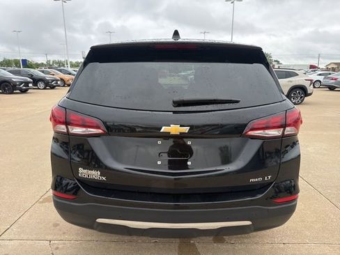 Used 2024 Chevrolet Equinox LT AWD/4WD image 4