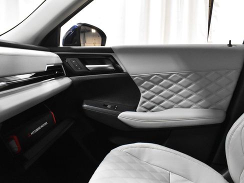 Used 2023 Mitsubishi Outlander SEL image 20