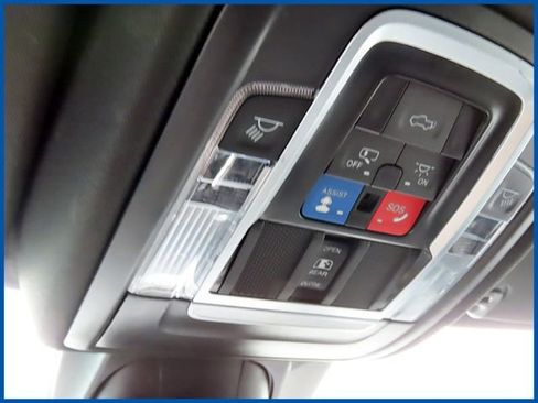 Used 2023 RAM 1500 Laramie image 18