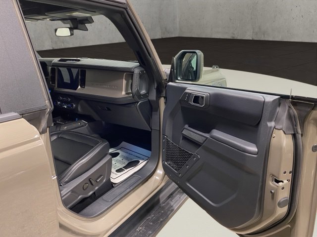Certified 2025 Ford Bronco Outer Banks AWD/4WD image 18