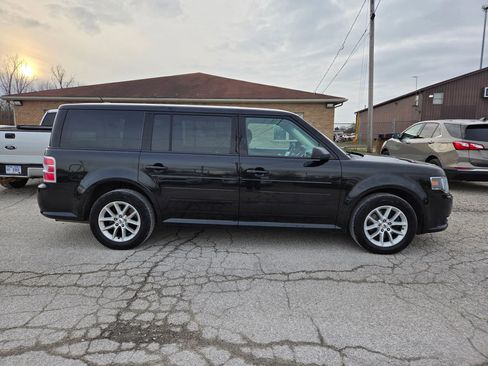 Used 2015 Ford Flex SE image 2