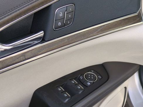 Used 2019 Lincoln Nautilus Select w/ Cargo Utility Package image 13