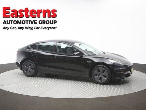 Used 2023 Tesla Model 3 Standard Range RWD image 40