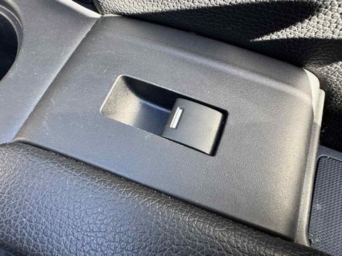 Used 2016 Honda Pilot EX image 33