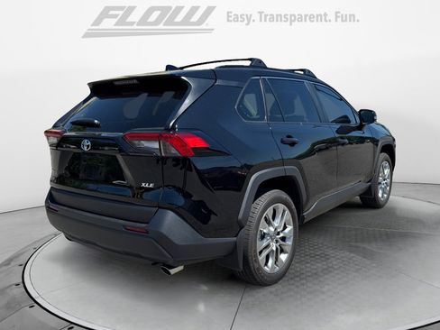 Certified 2025 Toyota RAV4 XLE Premium image 7