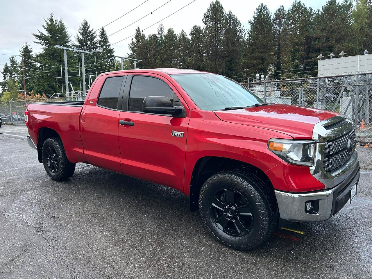 Used 2021 Toyota Tundra SR5 w/ SR5 Upgrade Package AWD/4WD image 3