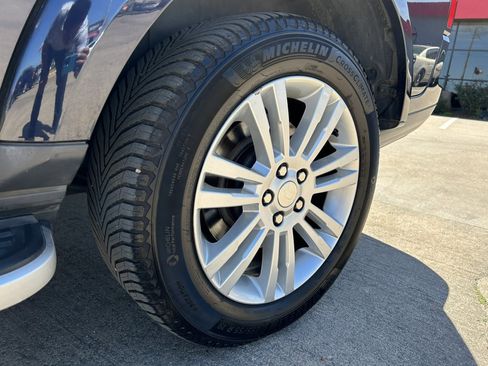 Used 2014 Land Rover LR4 HSE LUX image 39